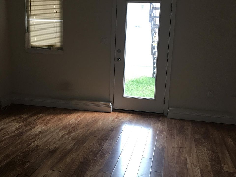 1st image of 208 Roman Ave #1