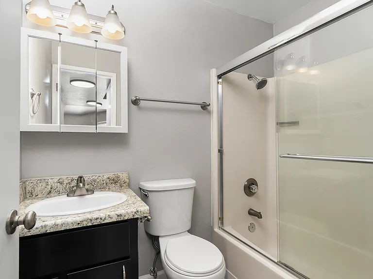 OSM Properties Homes & Apartments — Photo 32