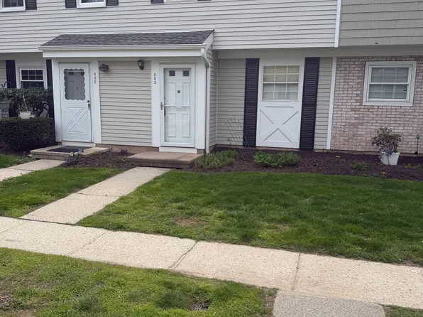93 Park Ave APT 403, Danbury, CT 06810