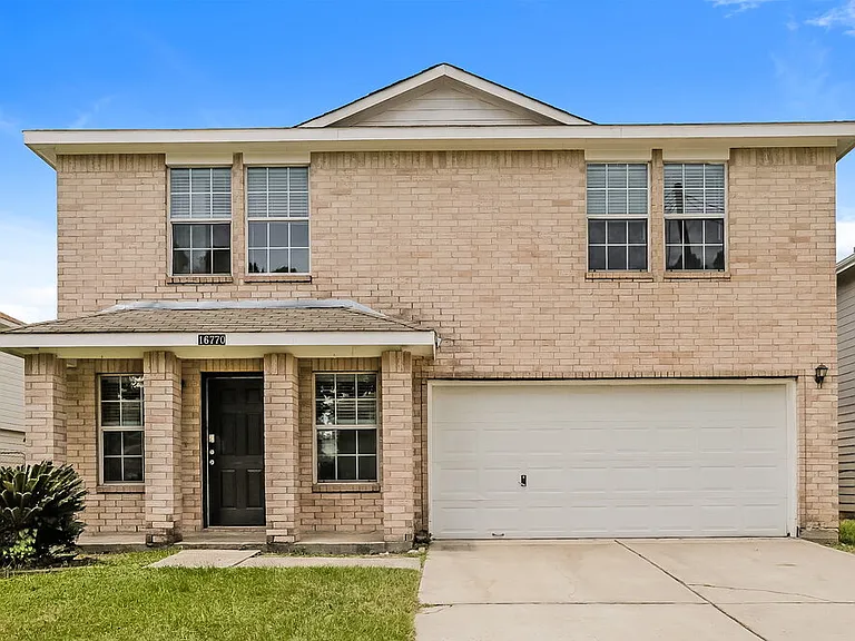 16770 N Thrasher Dr — Photo 1