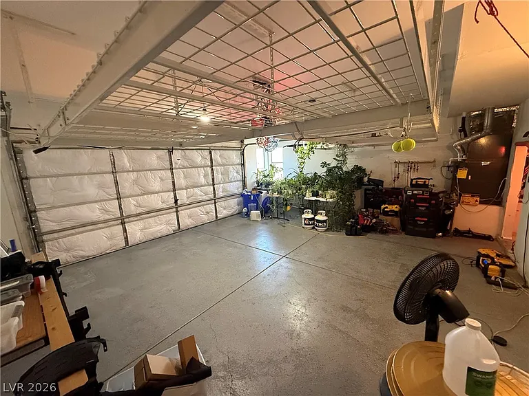 136 Serenade Ct — Photo 37