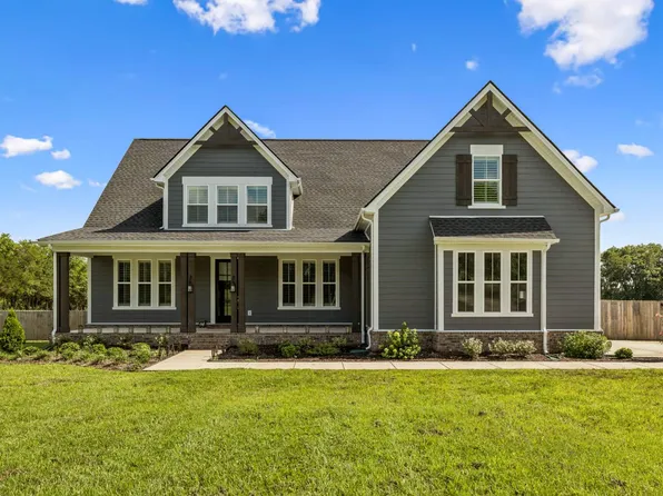 2100 Hamilton Chambers Rd, Lebanon, TN 37087