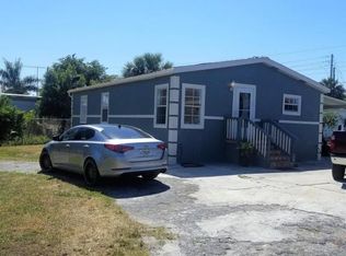 89 Crane Ln, West Palm Beach, FL 33415