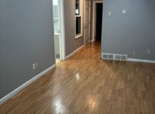 42 SW 9th St APT 3, Oswego, NY 13126