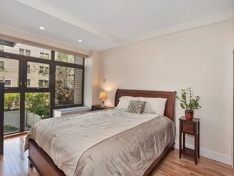 225 E 111th St #2B — Photo 5