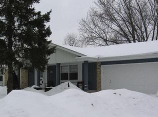 N84W16381 Menomonee Ave, Menomonee Falls, WI 53051