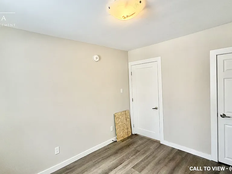 142 Brock St #3 — Photo 10