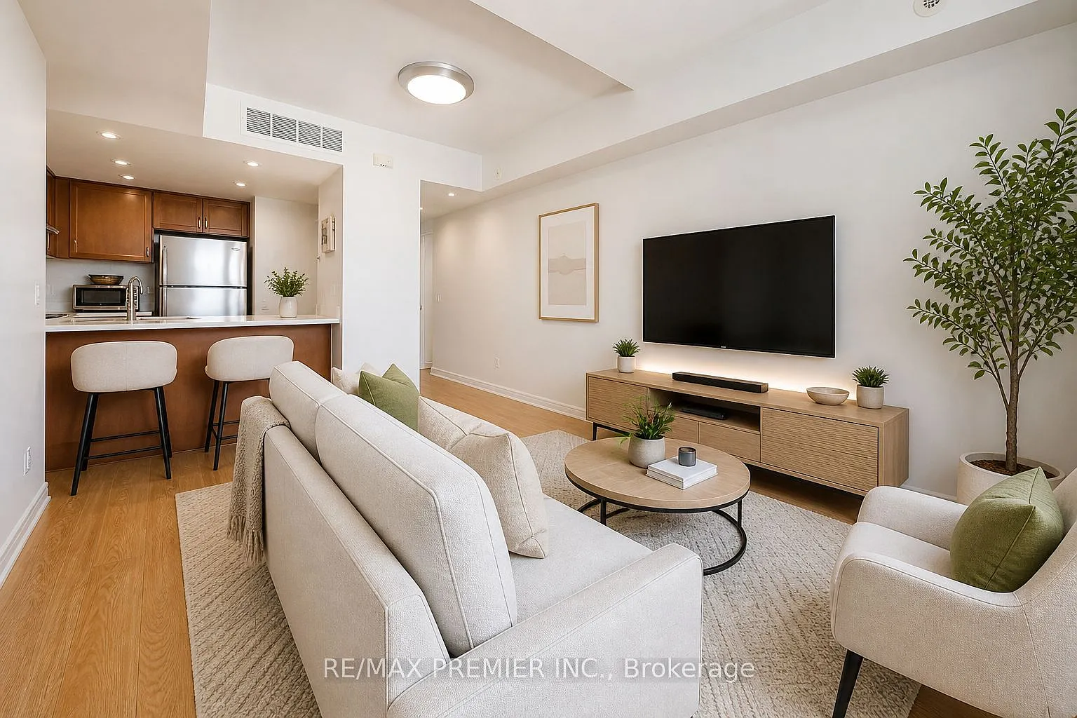 2 bed, $2,200 — Photo 2
