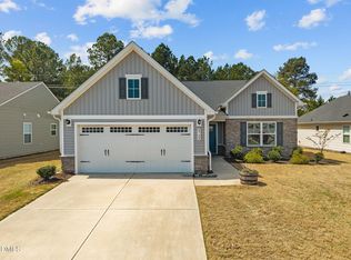 8722 Kenridge Ln, Fuquay Varina, NC 27526