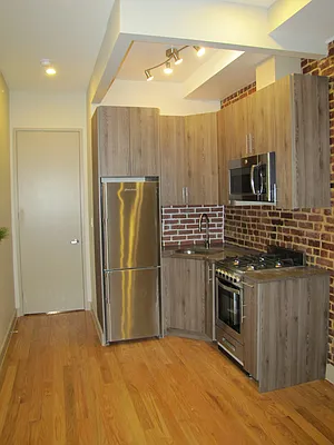 Rented by OCTAN REALTY MANAGEMENT LLC | media 2