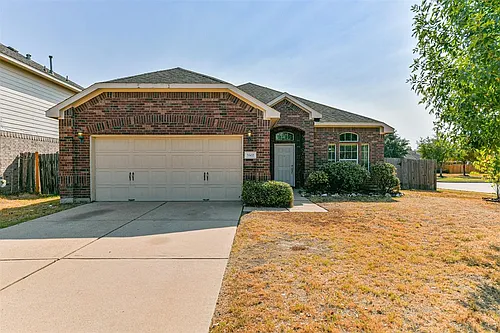 5802 Horse Prairie Dr Photo 1