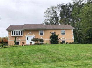 13820 Spriggs Rd, Manassas, VA 20112