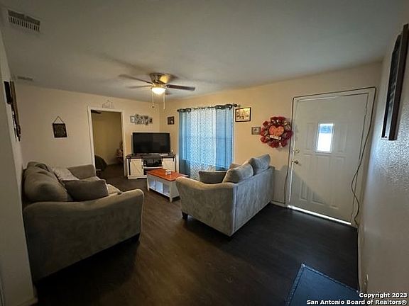2nd image of 334 Otter Dr