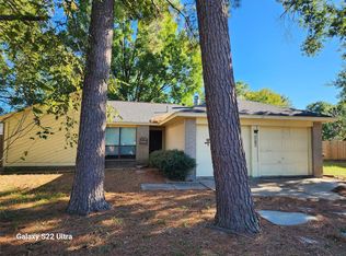 2810 Goldspring Ln, Spring, TX 77373