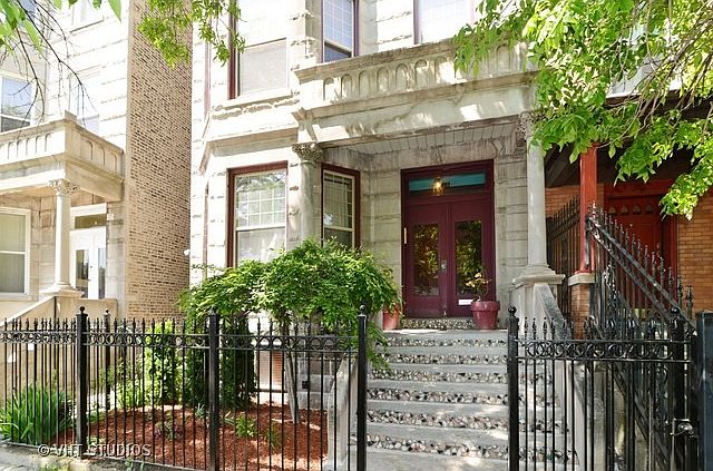 1st image of 3136 W Fullerton Ave