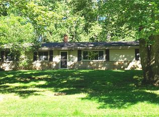 8343 Crystal Creek Rd, Northfield, OH 44067