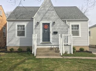 2012 S College St, Springfield, IL 62704