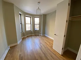 Rented by Yup Realty LLC