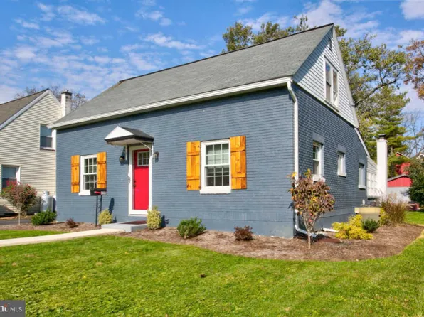 155 Broad St, Landisville, PA 17538