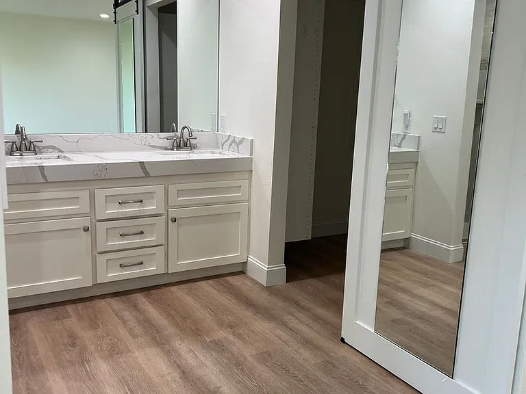 4177 Villa Dr — Photo 36