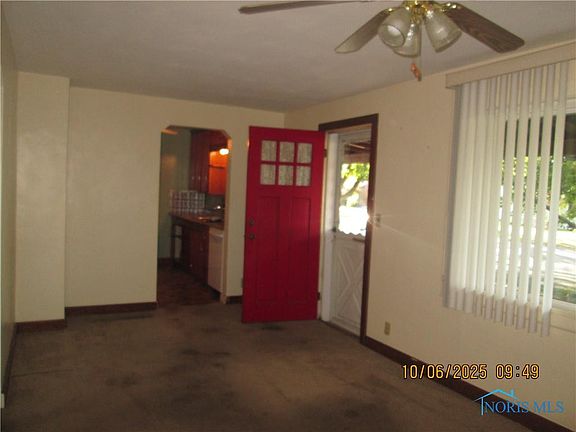 2nd image of 109 Garmatter St