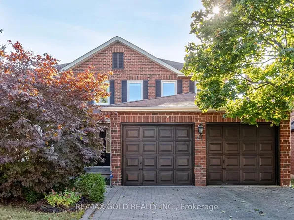 21 Nottingham Cres, Brampton, ON L6S 4G3