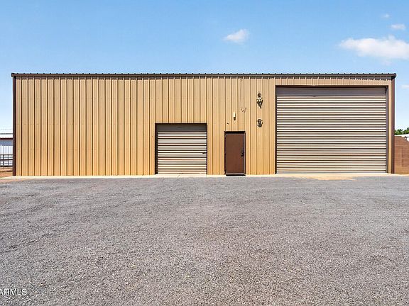 4th image of 383 W RED FERN Road