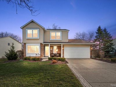 24546 Fairway Hills Dr, Novi, MI, 48374