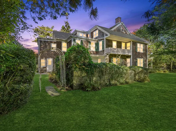 137 Main St, East Hampton, NY 11937
