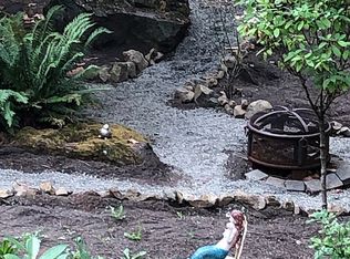 1435 Ash St, Lake Oswego, OR 97034