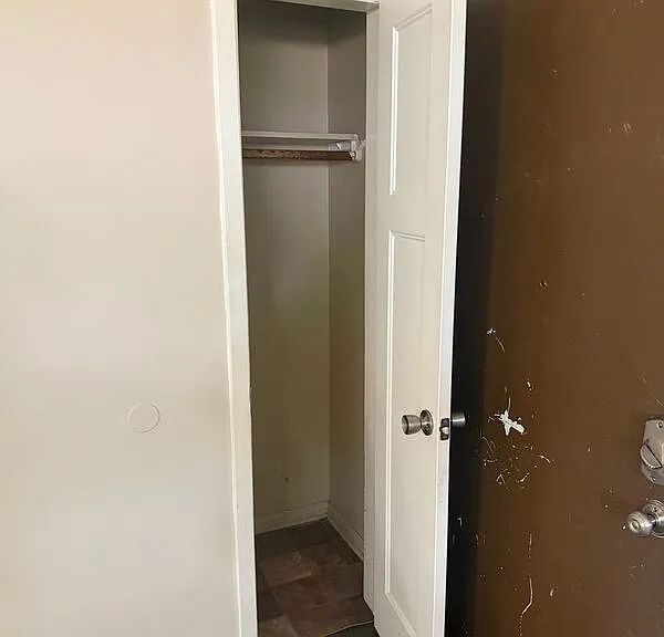 4200 Lakebreeze Ave N #1 — Photo 12