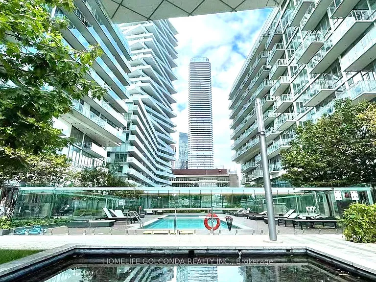 29 Queens Quay E #624 — Photo 1