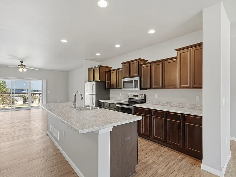 Eastbrook Flats and Silver Slope Townhomes — Photo 18