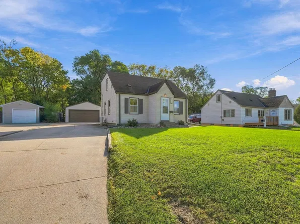 9917 Pleasant Ave S, Bloomington, MN 55420