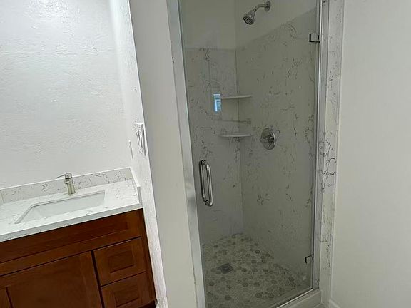 2nd image of 1170 Olive Ave