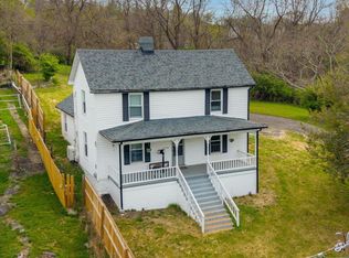 6308 Church St, Radford, VA 24141