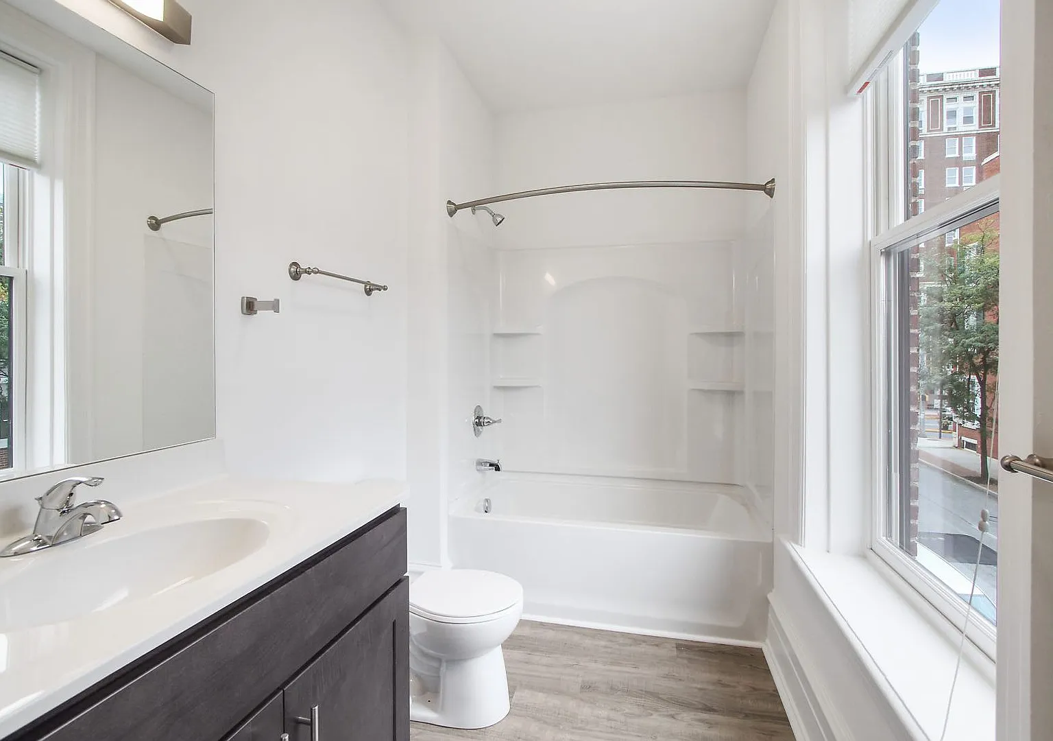 19 N Duke Street — Photo 3