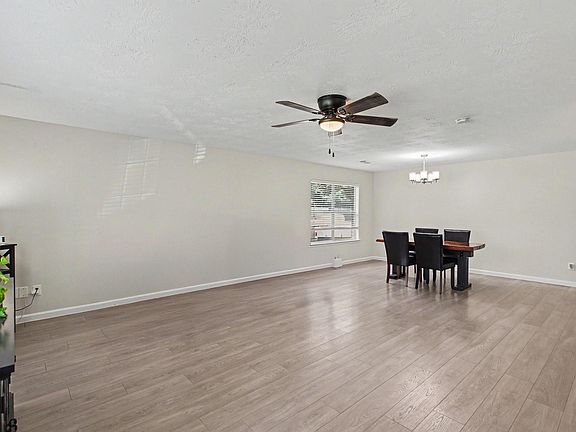 5th image of 6507 Grant Dr