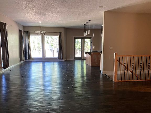 3rd image of 4620 93b St #1