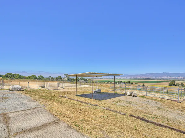 844 River Rd, Salinas, CA 93908