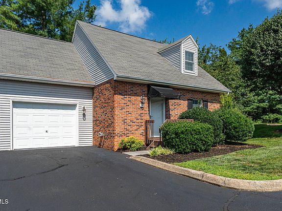 2nd image of 2700 Indian Ridge Rd APT 19
