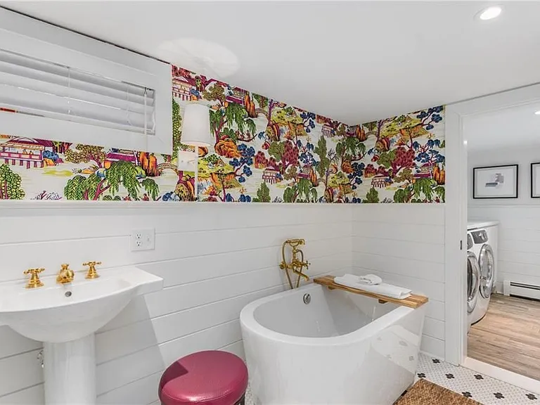 11 Eustis Ave — Photo 25