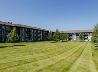 Capitol Grove Apartments, Des Moines, IA 50317