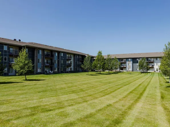 Capitol Grove Apartments