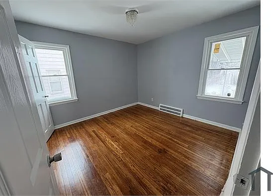 3 bed, 728 sqft, $2,150 — Photo 4