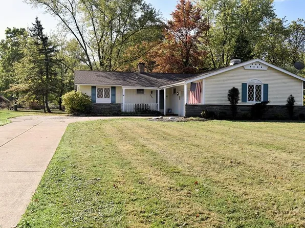 20495 Lunn Rd, Strongsville, OH 44136