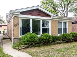 4255 W Devon Ave, Chicago, IL 60646