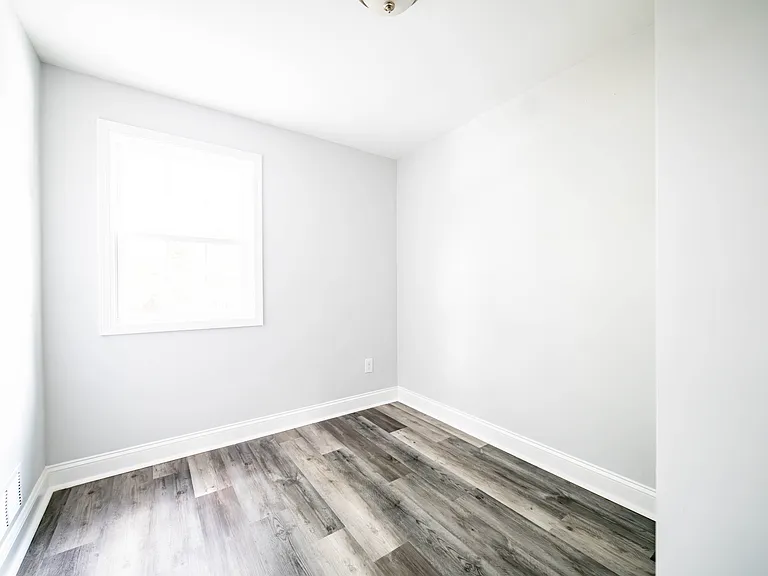8063 Stratman Rd — Photo 3