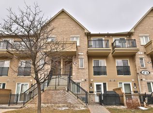 4975 Southampton Dr #317, Mississauga, ON L5M 8E5