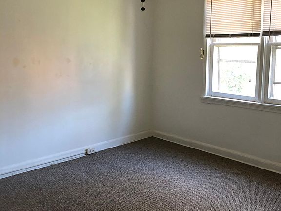 4th image of 513 Greenhill Ave #2